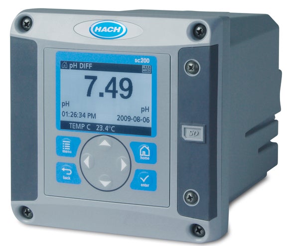 Controlador universal SC200: 100 - 240 V CA (cable de alimentación para Norteamérica) con dos entradas analógicas para sensor de pH/ORP/OD, Profibus DP y dos salidas de 4 - 20 mA